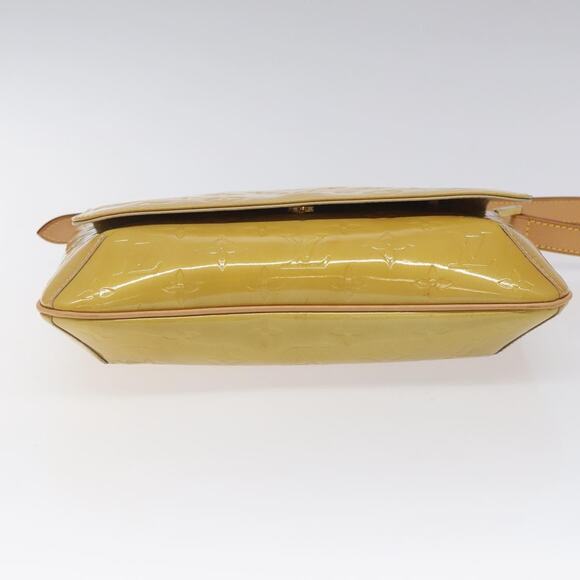 LOUIS VUITTON Monogram Vernis Thompson Street Bag Beige M91301 - Picture 9 of 12